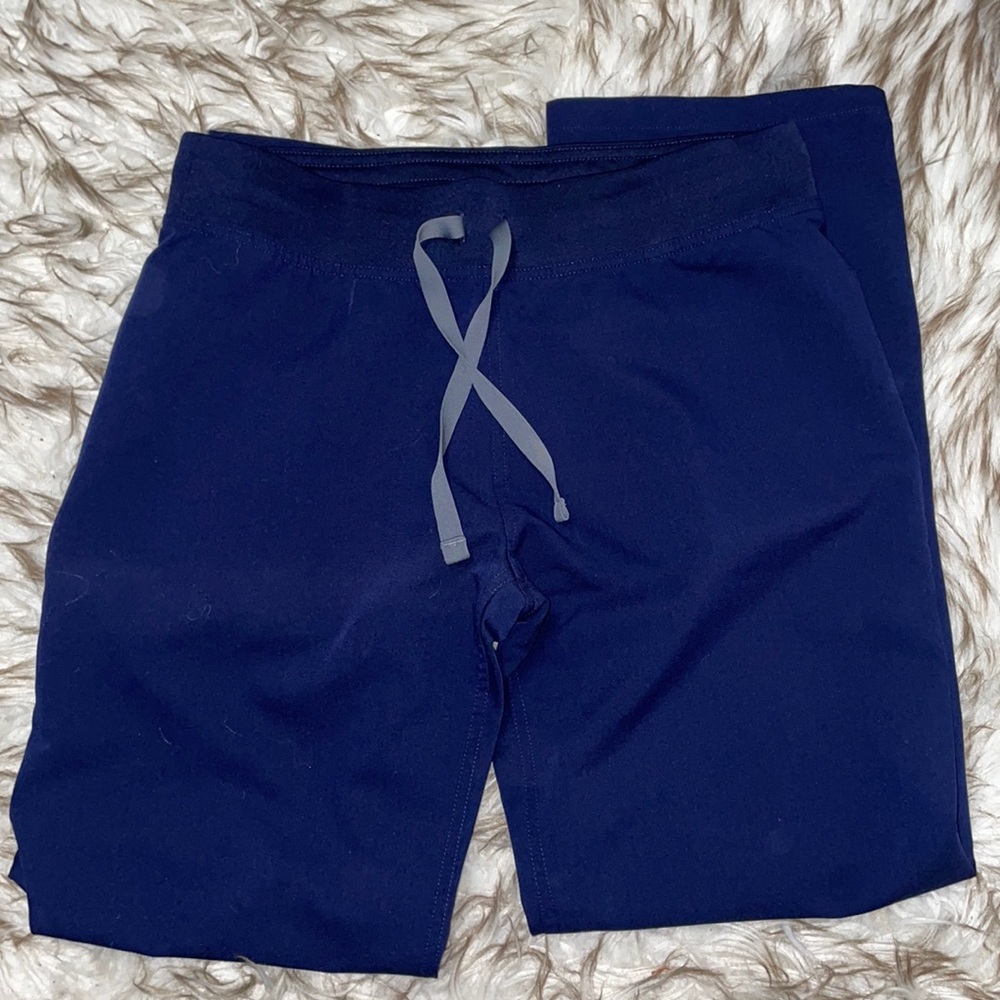 FIGS scrubs SET